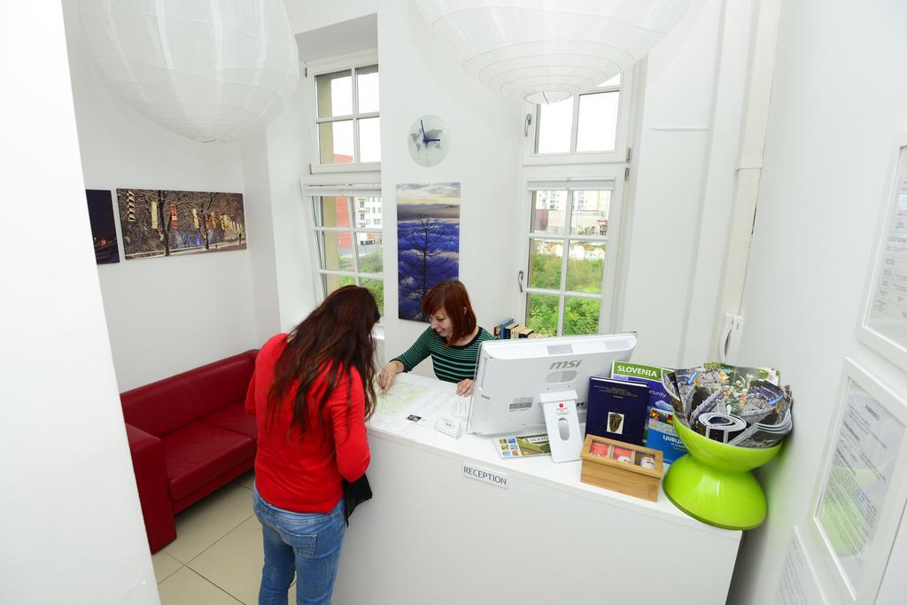 Galeria Rooms Lublana Zewnętrze zdjęcie