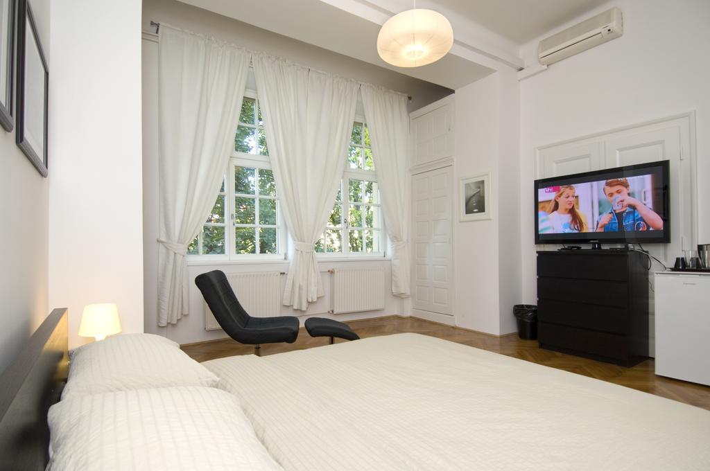 Galeria Rooms Lublana Pokój zdjęcie