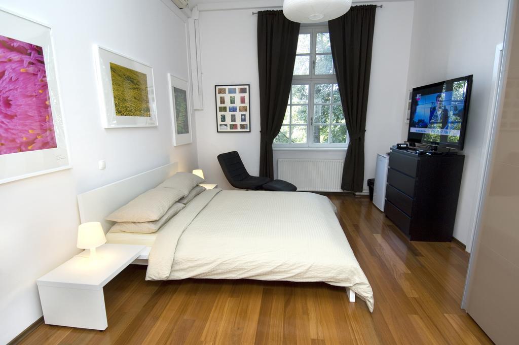Galeria Rooms Lublana Pokój zdjęcie