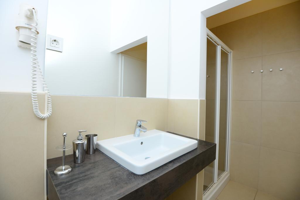 Galeria Rooms Lublana Pokój zdjęcie